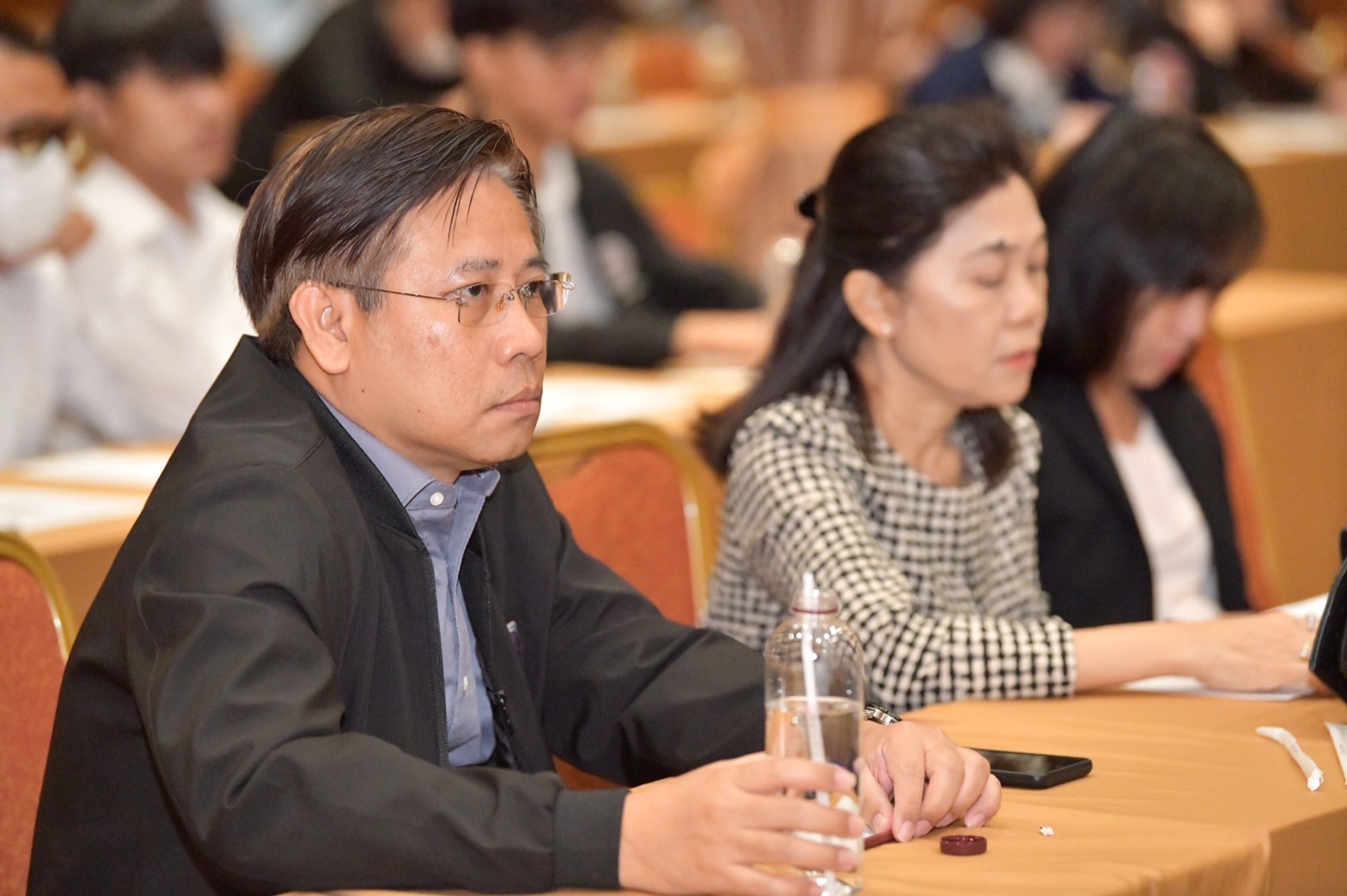 LINE ALBUM 6967 240906 2