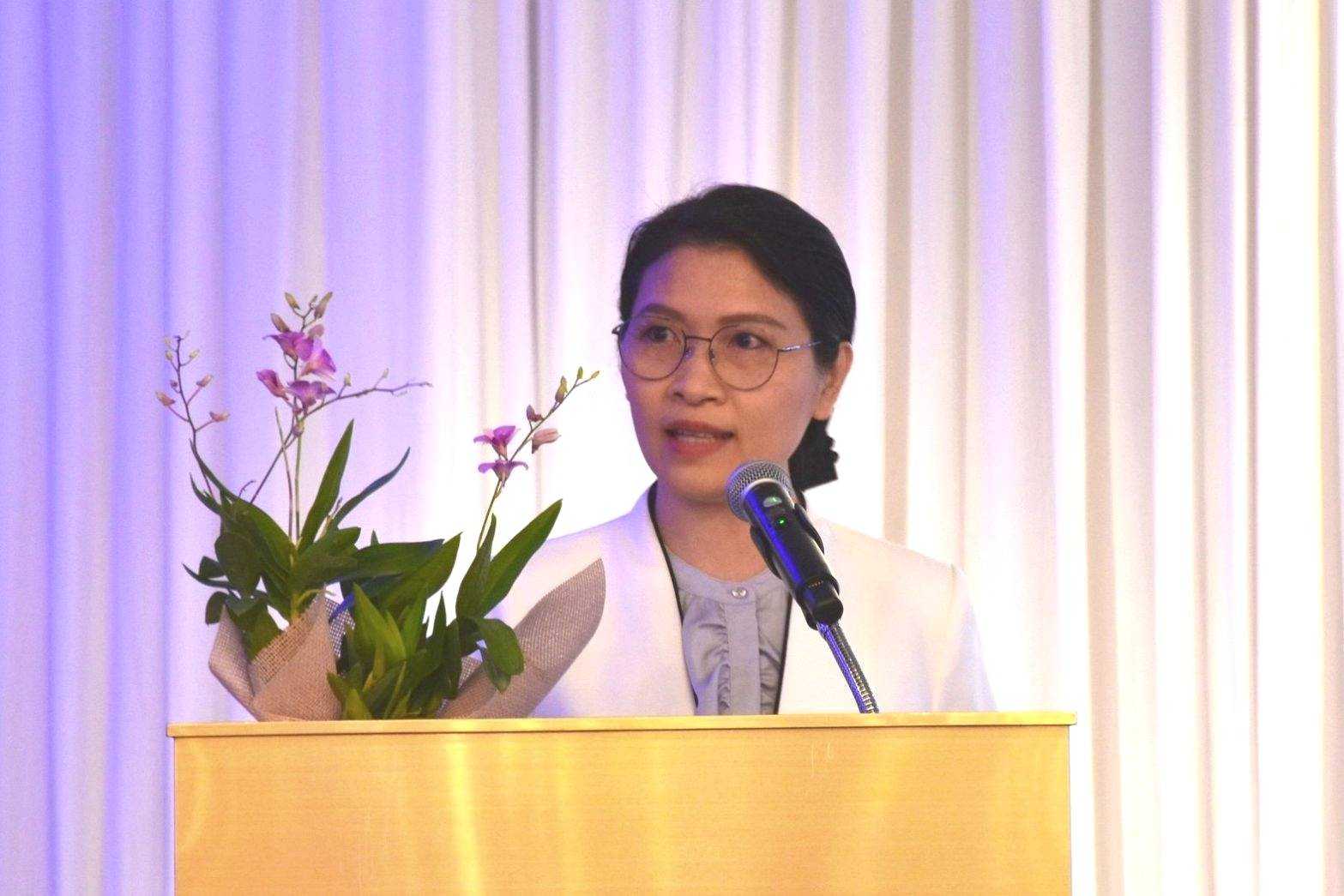 03 ผศ.ดร.เชาวรีย์ อรรถลังรอง ผอ.ไบโอเทค สวทช 0