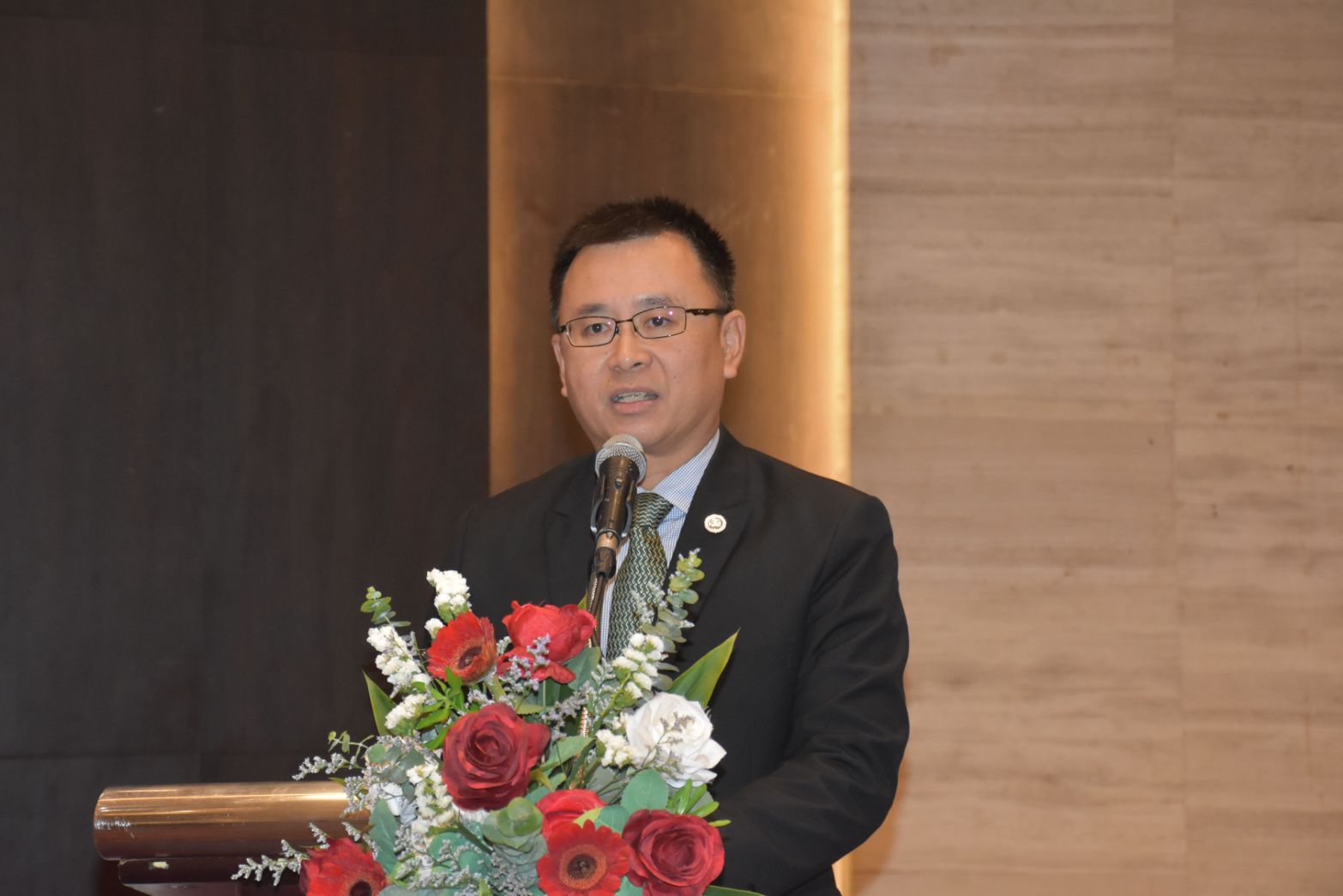 03 นายทรงวุฒิ ศรีสว่าง ผอ.กองติดตามและประเม 0