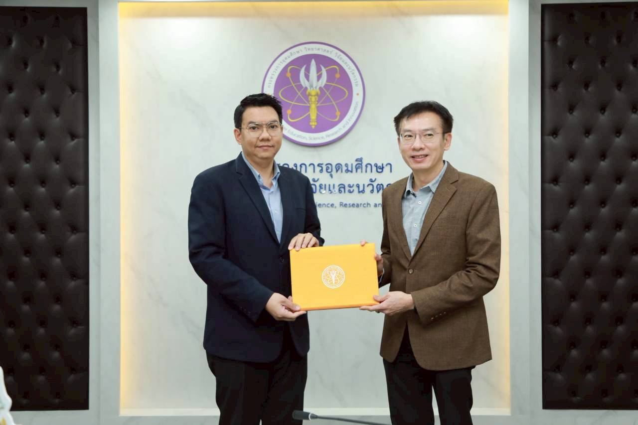 LINE ALBUM 2282025 250822 10