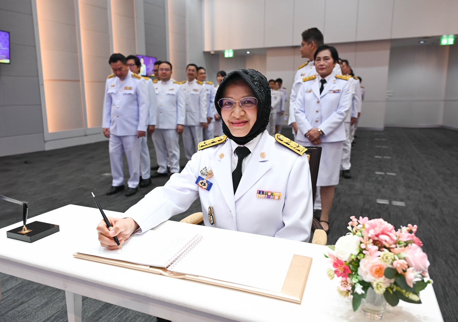 563304204152864788 2