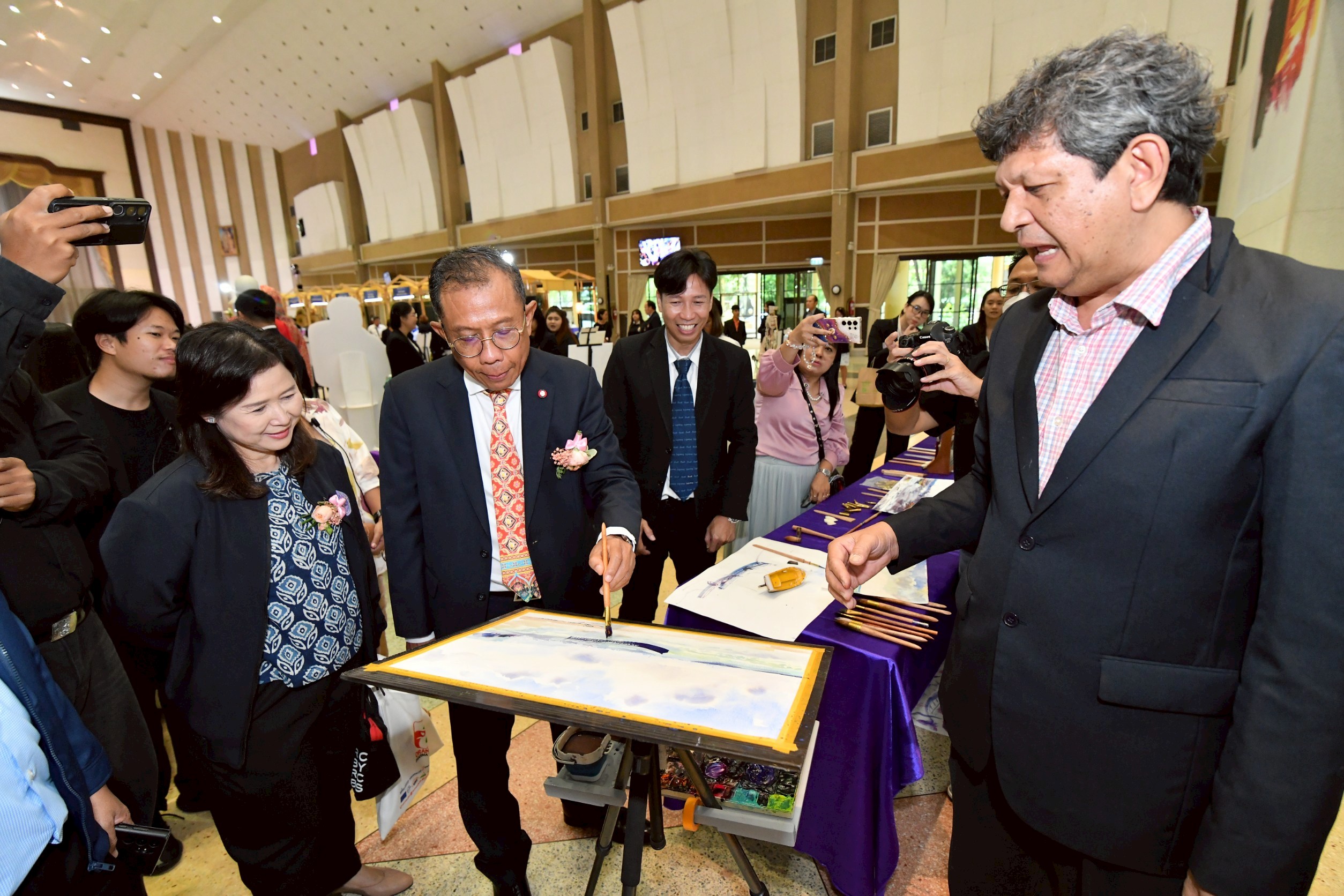 LINE ALBUM 080568 250508 10