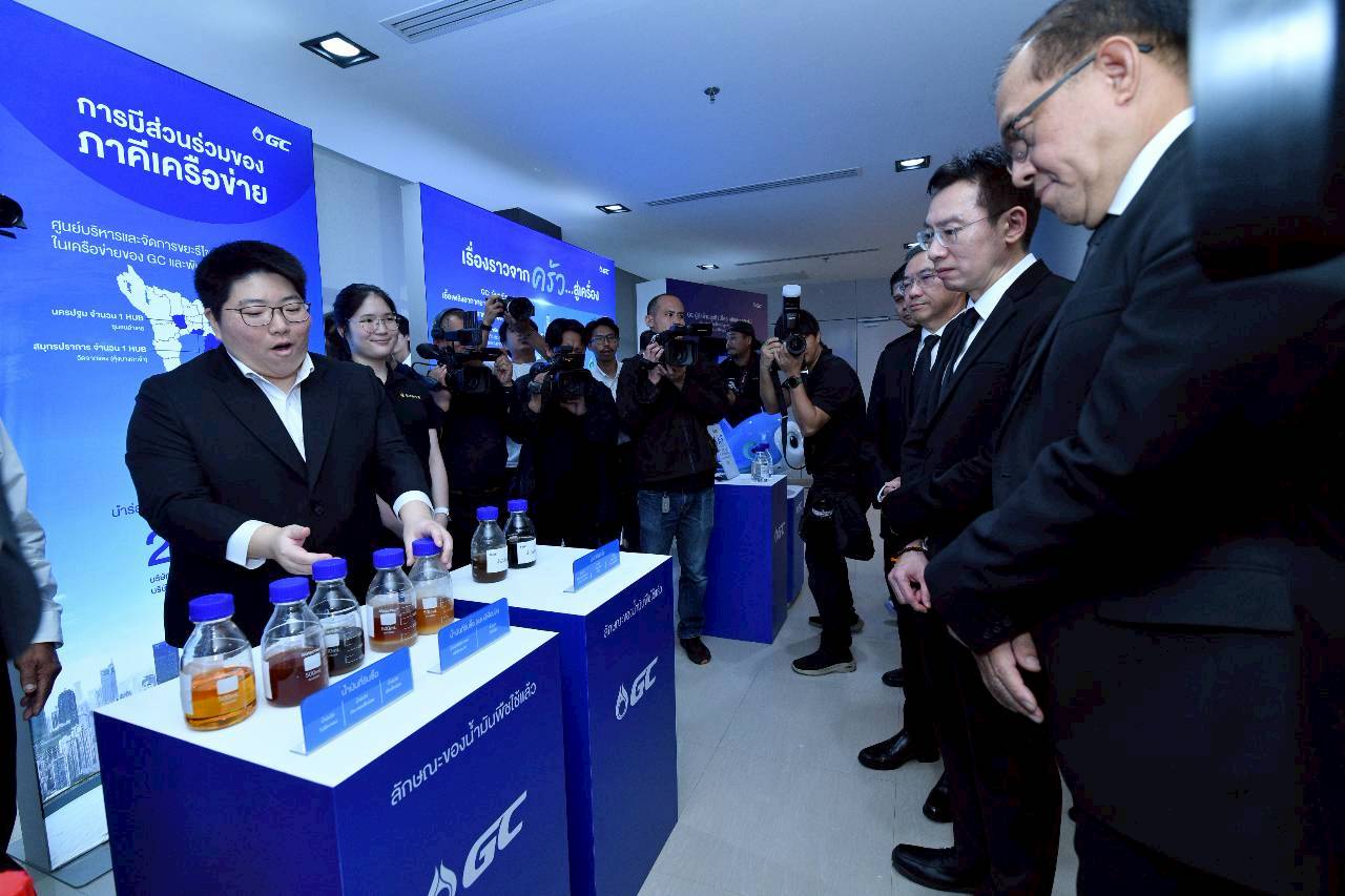 LINE ALBUM 141168 251114 5