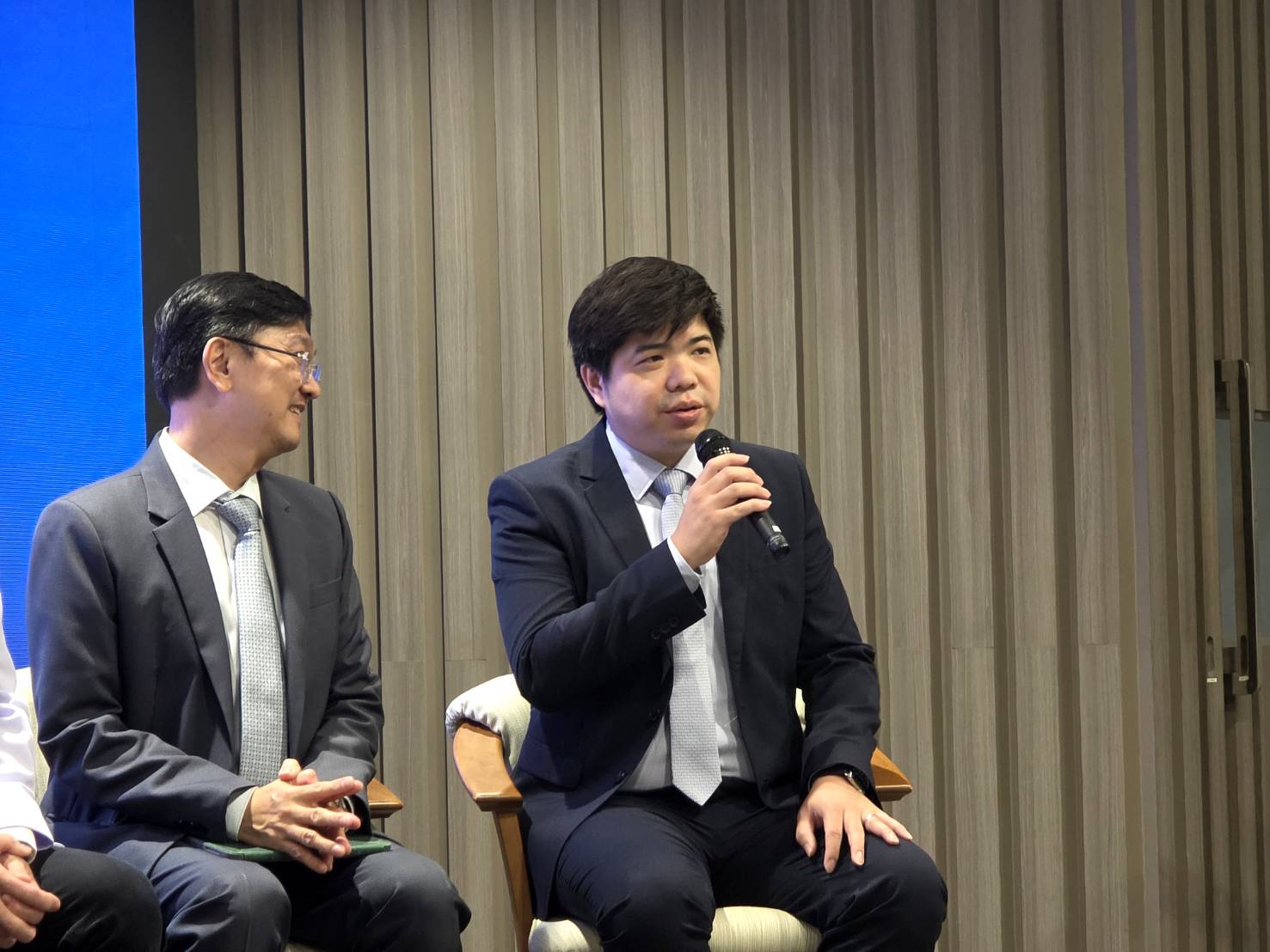 8 ผศ. ดร.เชษฐา พันธ์เครือบุตร หัวหน้าโครงการฯ