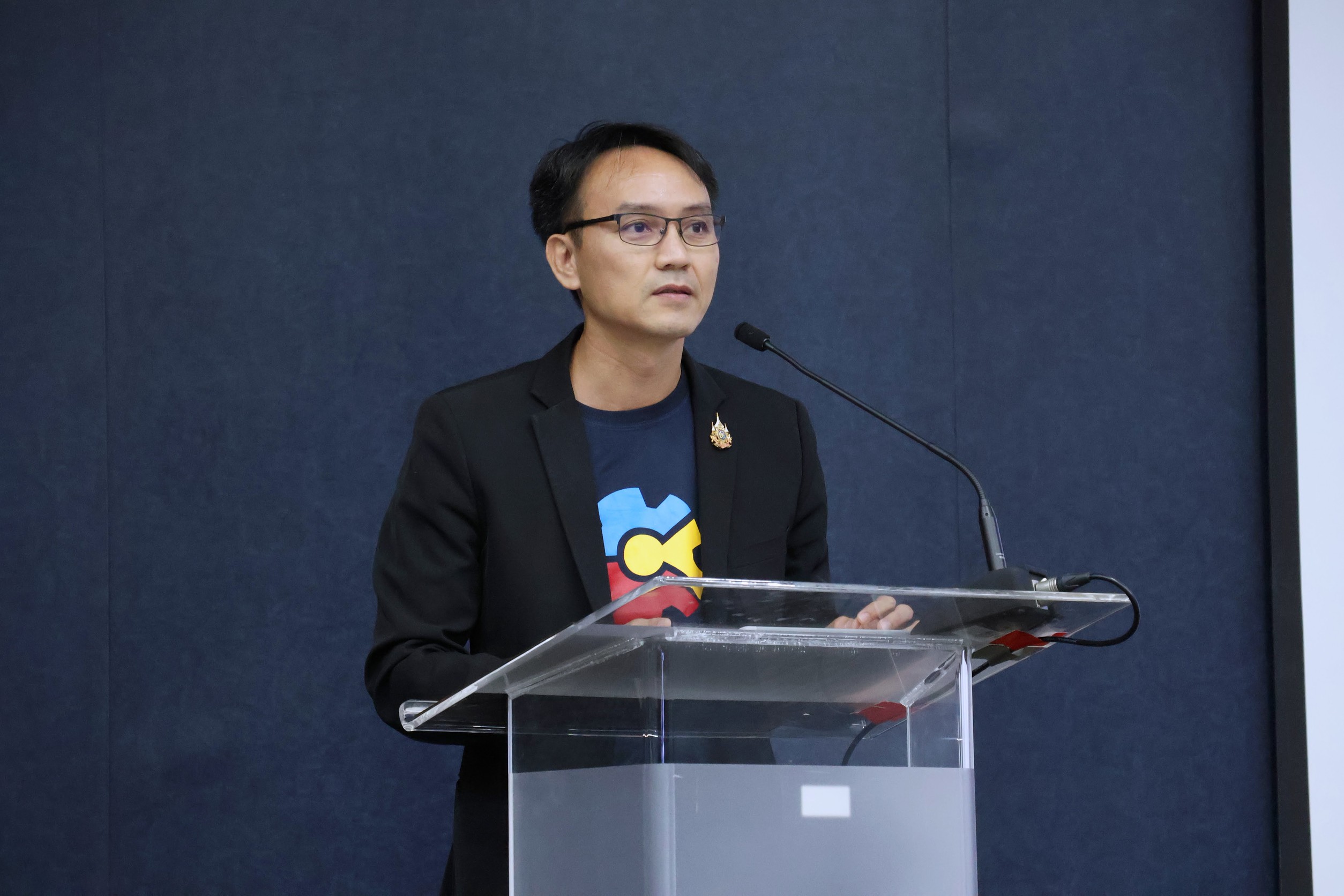 3 ดร.ชัย วุฒิวิวัฒน์ชัย เนคเทค 2