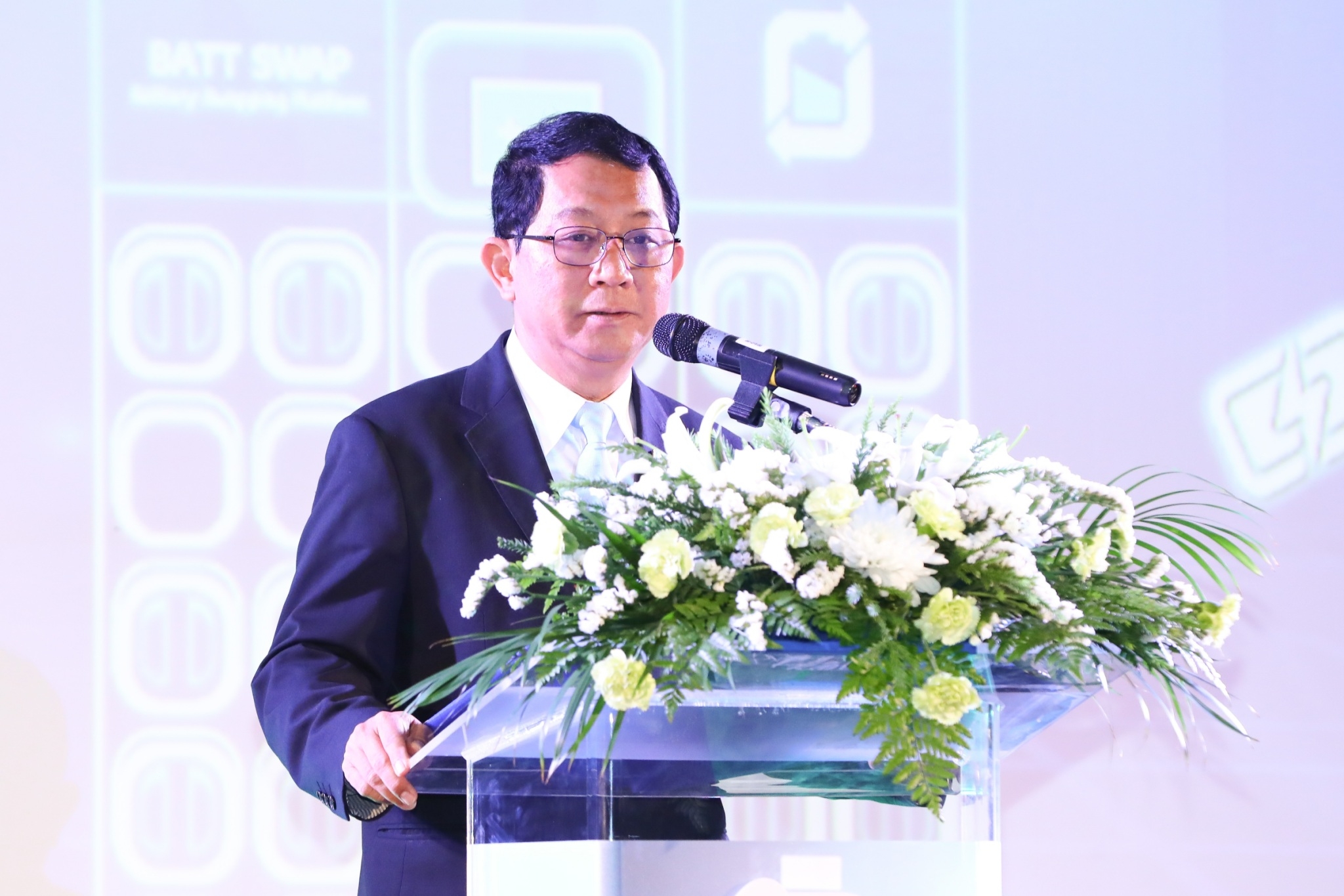 LINE ALBUM BATT SWAP ๒๓๐๕๒๔