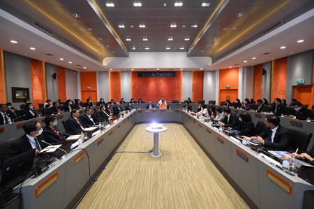 ราขวิทยาลัยจุฬาภรณ์ ๒๐๑๑๑๖ 16