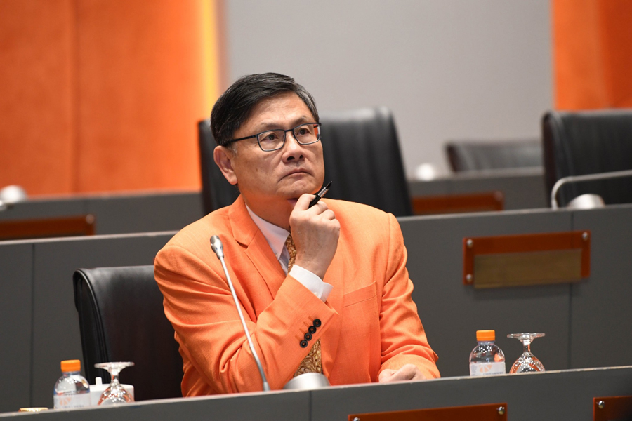 ราขวิทยาลัยจุฬาภรณ์ ๒๐๑๑๑๖ 4