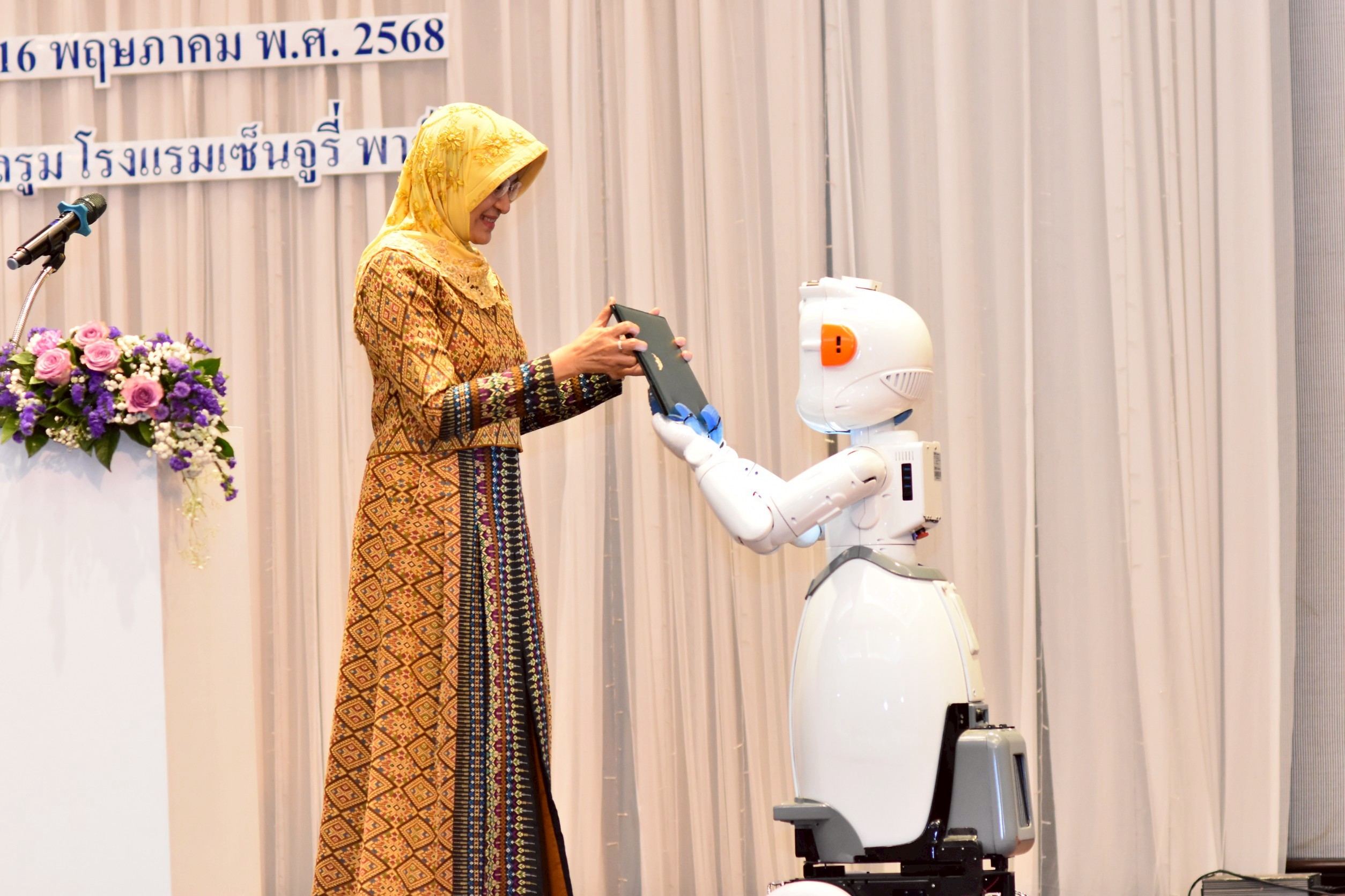 LINE ALBUM 150568 250515 2