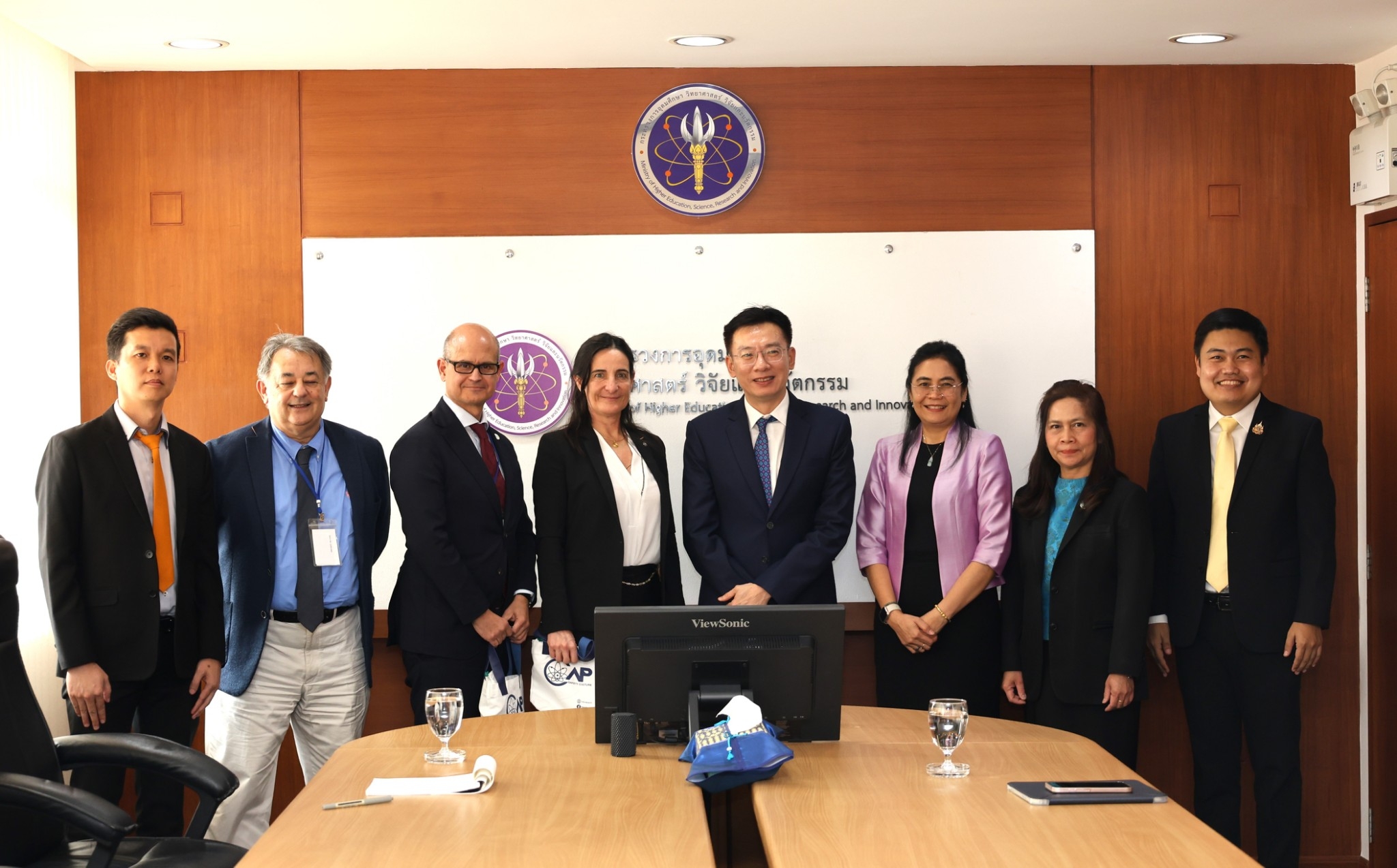 LINE ALBUM 2025.2.4 250206 1