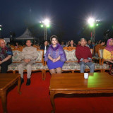 “ศุภมาส” เปิดงาน “ราชภัฏแฟร์ 67 วาไรตี้ วิถีถิ่น อันดามัน&quot; ช ... พารามิเตอร์รูปภาพ 8